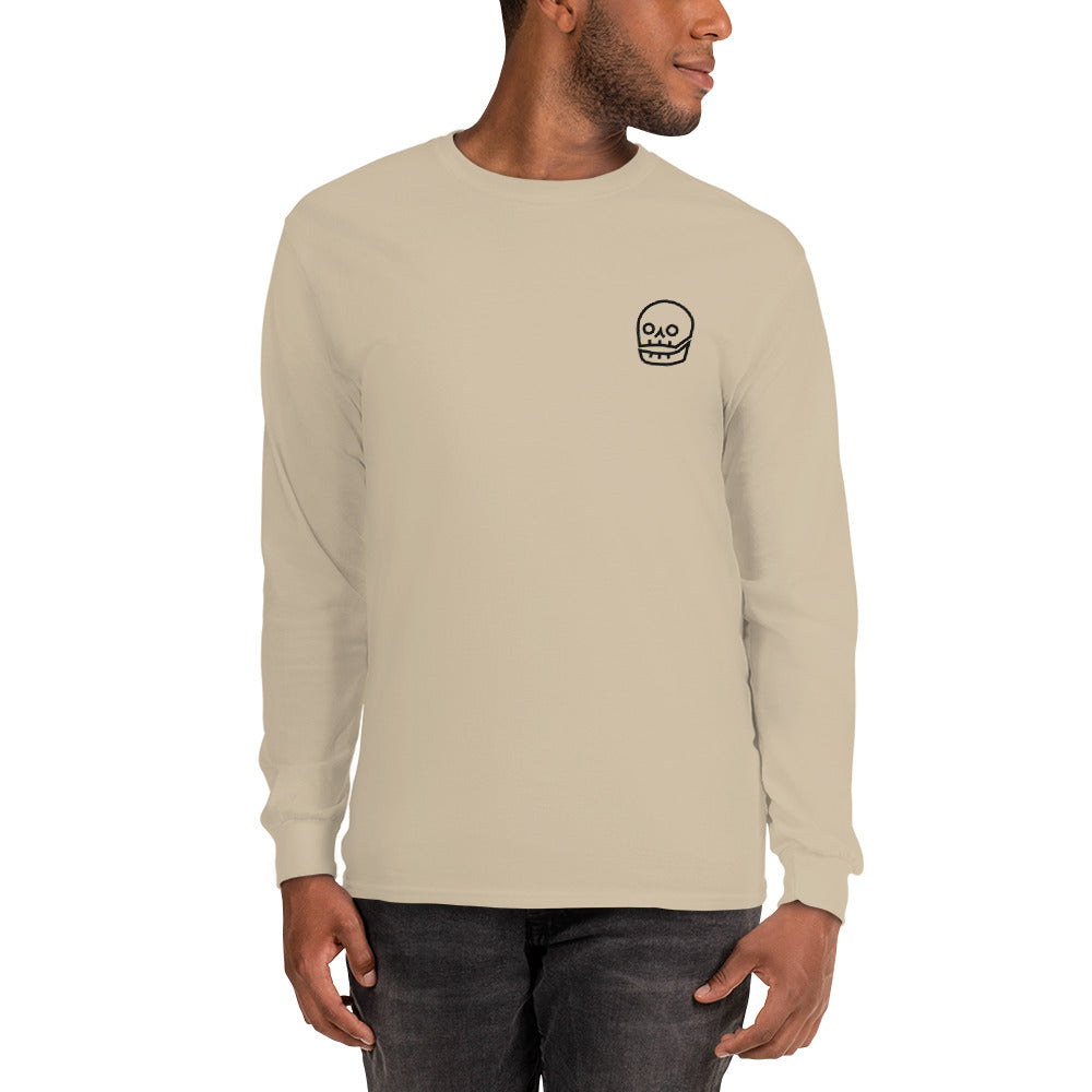 the classic black skull long sleeve